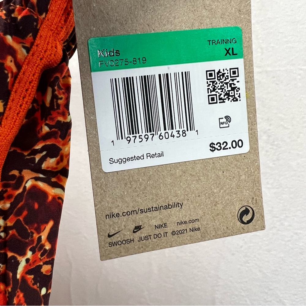 Nike Youth Orange multicolor Athletic Shorts xlarge - Picture 2 of 4